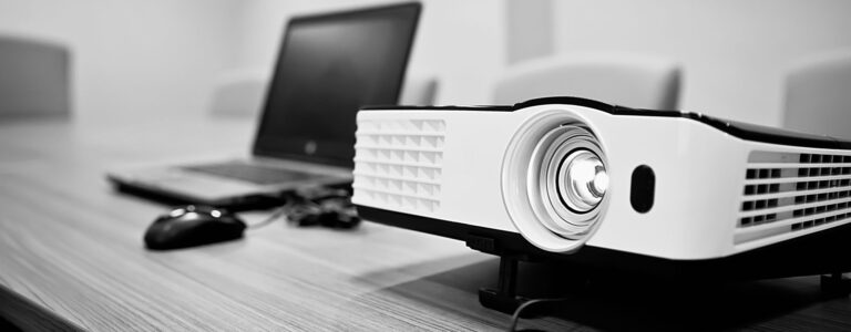 najczęstsze usterki projektorów led